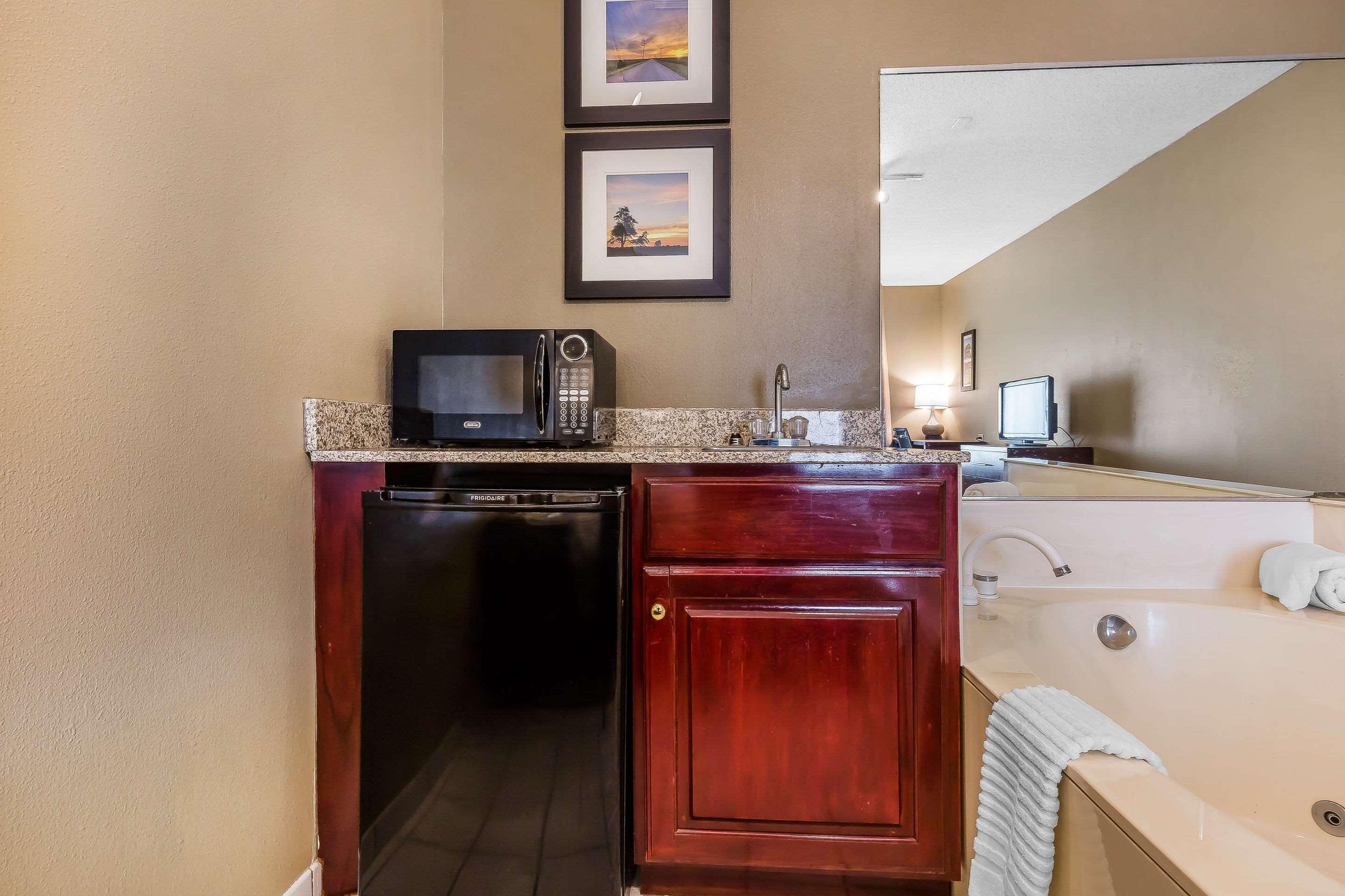 Comfort Inn & Suites Mishawaka-South Bend Zewnętrze zdjęcie